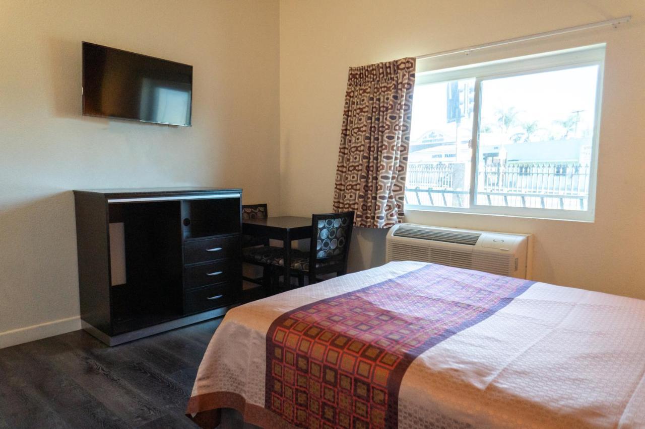 Maywood Inn מראה חיצוני תמונה